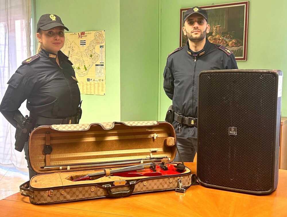 violino cassa polizia