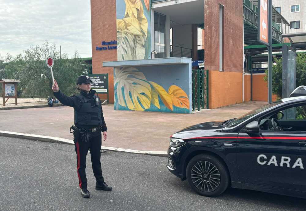 Controlli dei Carabinieri a Ostia e Fiumicino (2) Controlli dei Carabinieri a Ostia e Fiumicino (2)