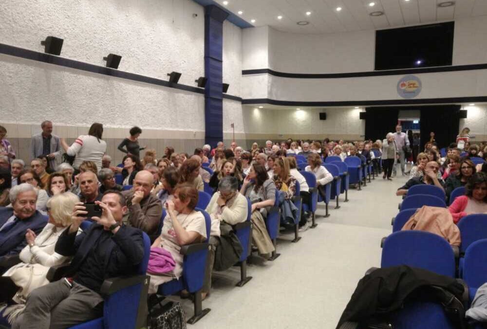 Libro e film alla sala Buonarroti di Civitavecchia: “Le assaggiatrici” fanno il pienone