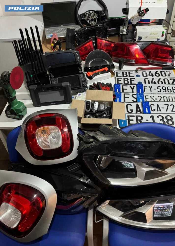 targhe false polizia targhe false polizia