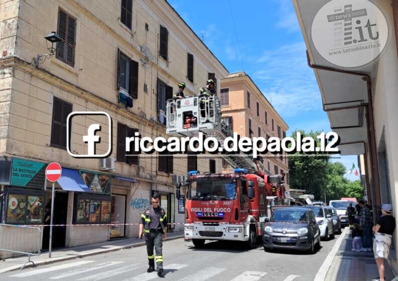 vvf vigili fuoco pompieri autoscala via risorgimento civitavecchia 22