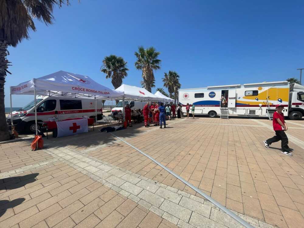 Oltre 100 screening dermatologici gratuiti per la tutela della salute della pelle cri civitavecchia Oltre 100 screening dermatologici gratuiti per la tutela della salute della pelle cri civitavecchia