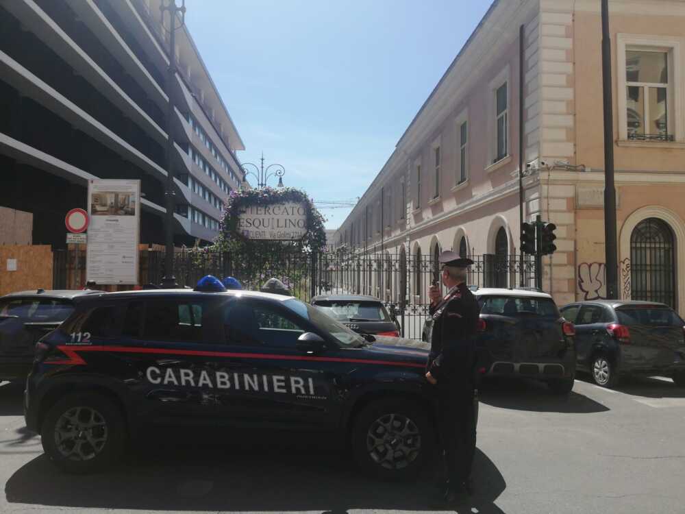 carabinieri mercato esquilino 2 carabinieri mercato esquilino 2