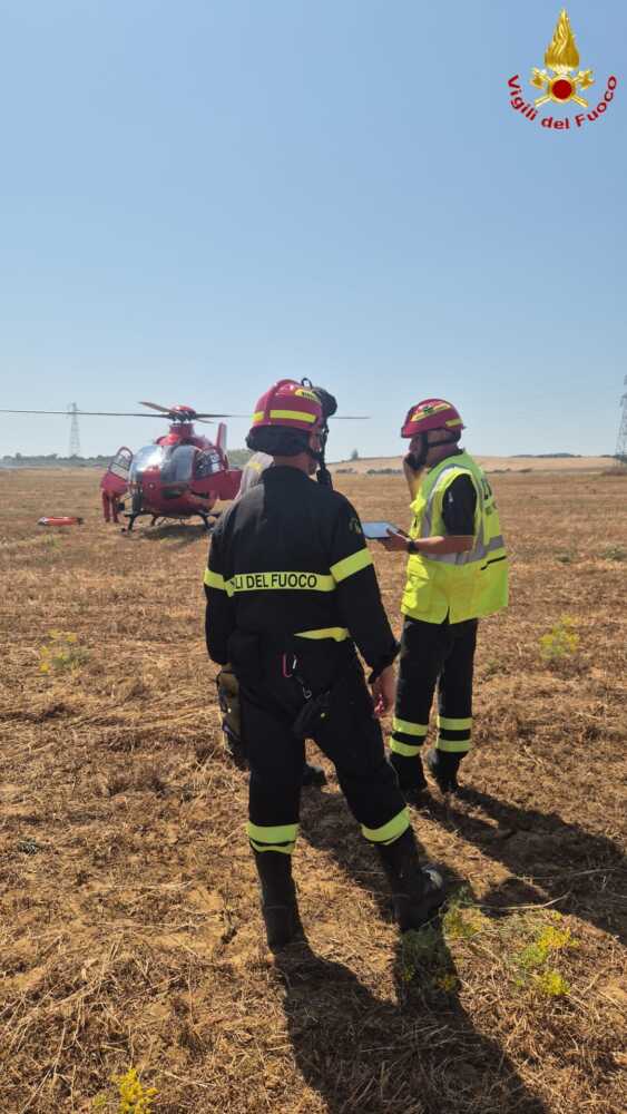vvf vigili fuoco pompieri civitavecchia campagna dos elicottero vvf vigili fuoco pompieri civitavecchia campagna dos elicottero