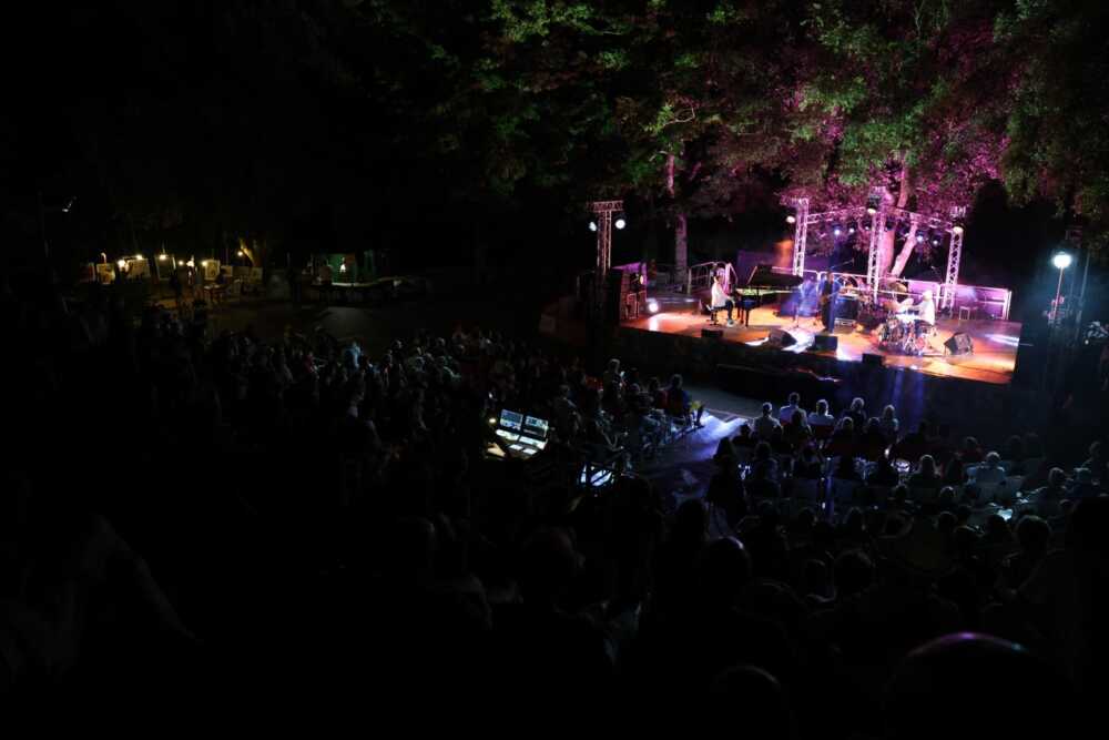 “Tolfa Jazz” si conferma palcoscenico a cielo aperto, pienone per il XVI Festival