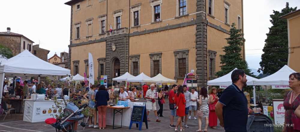 Festival dell’Aglio Rosso di Proceno: in tanti per il weekend tra cibo, spettacolo e visite guidate
