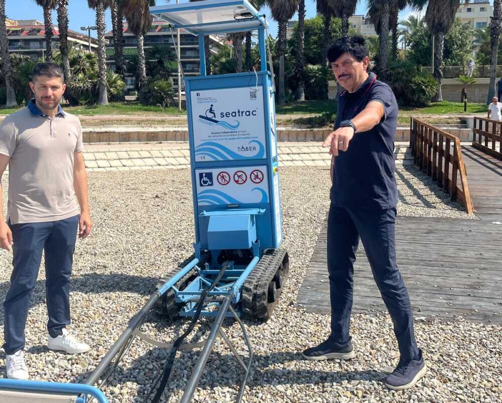 seatrac passerella disabili mare marina civitavecchia (3) seatrac passerella disabili mare marina civitavecchia (1)