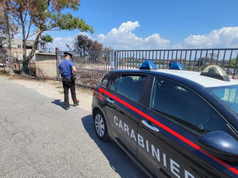 OSTIA - Fiumicino - I Carabinieri sequestrano l'area cantiere navale