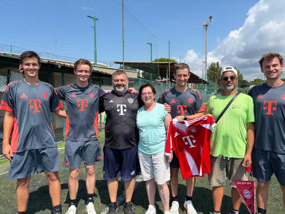 la camera csl bayern monaco camp