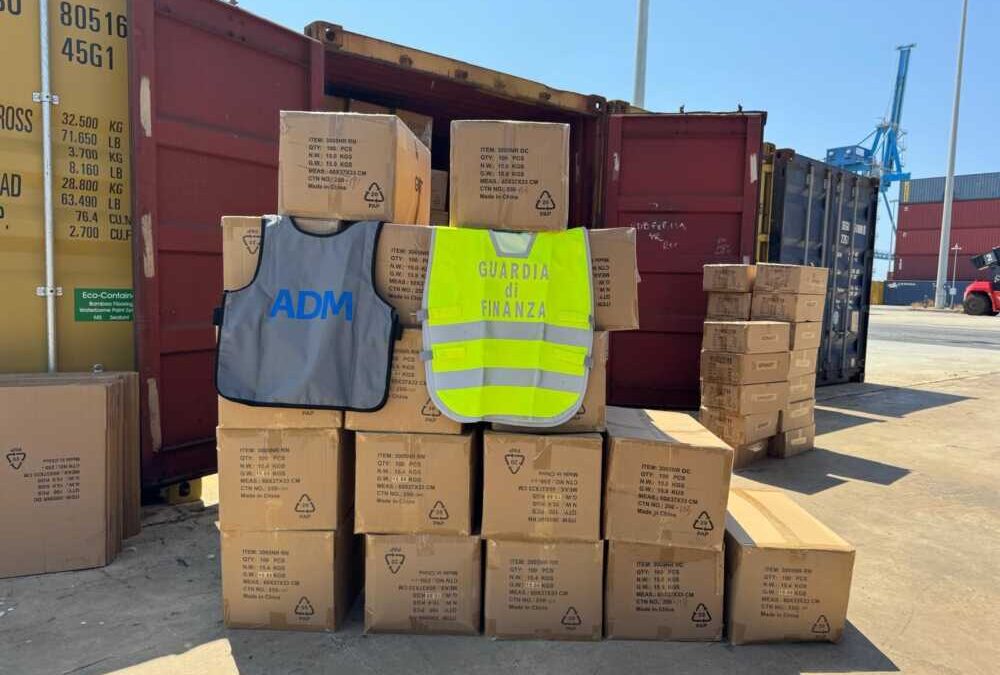 Sex toys illegali intercettati al porto di Civitavecchia