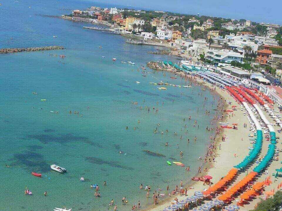 spiaggia santa marinella passeggiata alto spiaggia santa marinella passeggiata alto