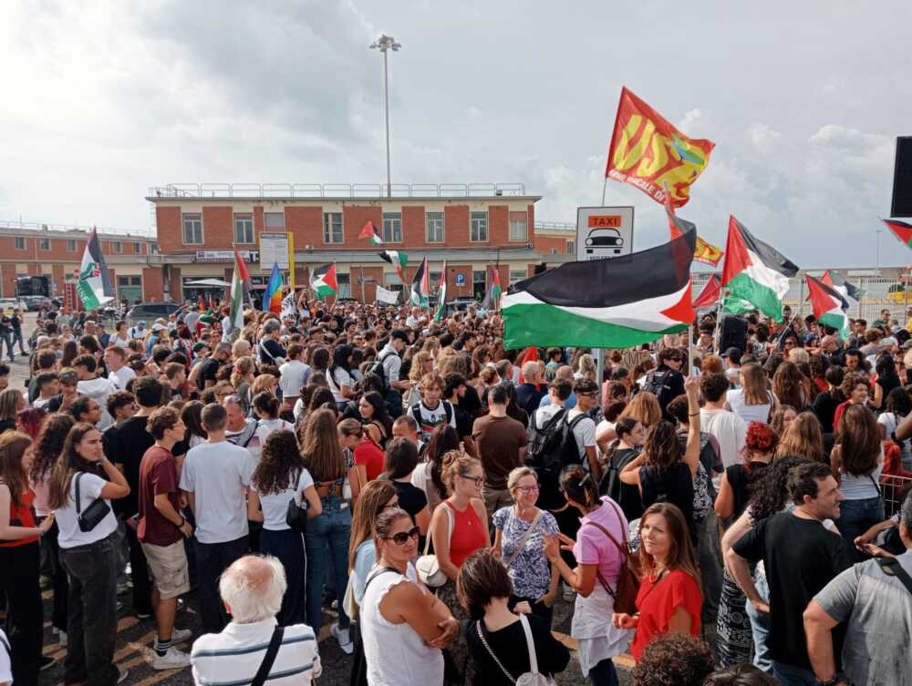 Futuro Indipendente, manifestazione 22925 Civitavecchia