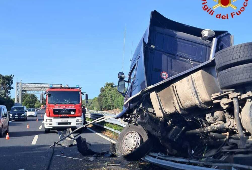 Incidente sulla A12, Autostrade chiude il tratto fra Civitavecchia Nord e Sud