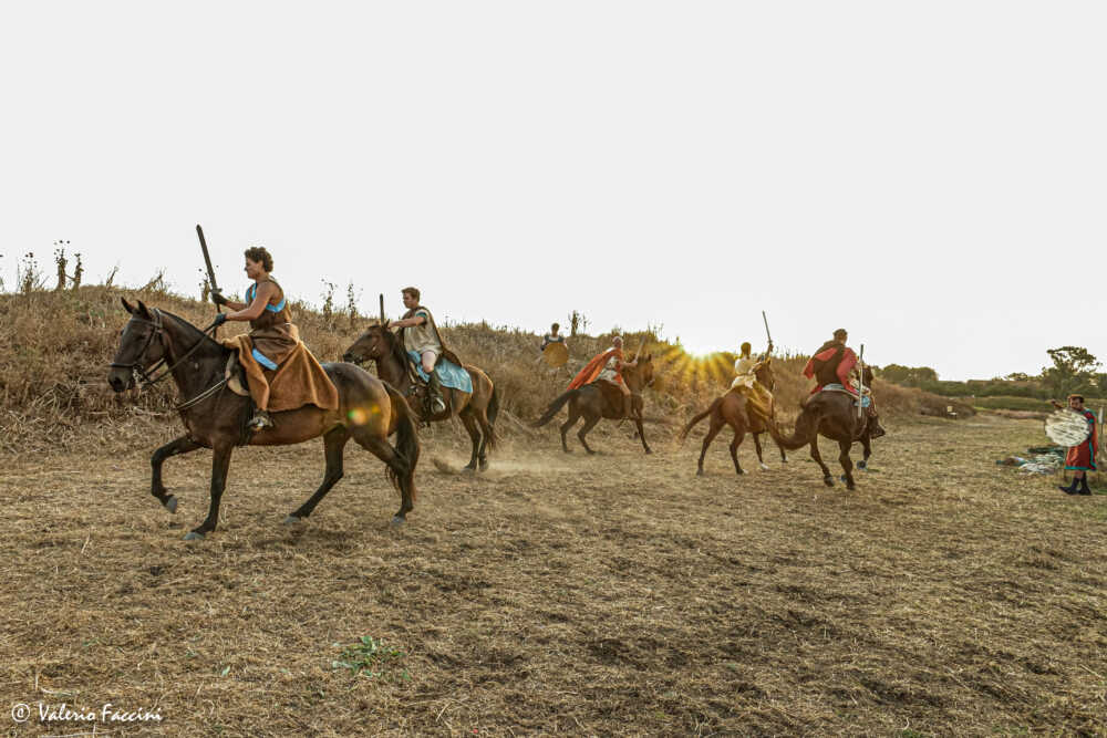 ell’Area Archeologica di Pyrgi la conferenza spettacolo “Il grande saccheggio Dionigi tiranno di Siracusa e il Santuario di Pyrgi” ideata da Agostino De Angelis