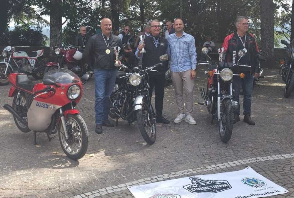 Moto e Vespe vintage in gara nel “Classic Trophy Monti della Tolfa”
