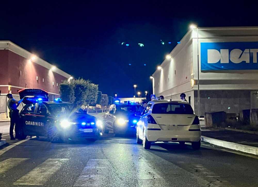 parcheggio da vinci carabinieri Gare clandestine di velocità Fiumicino (3)