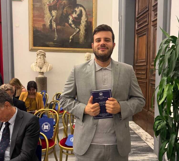 Il reumatologo della Asl Roma 4 Alessandro Conforti scrive una pubblicazione scientifica internazionale