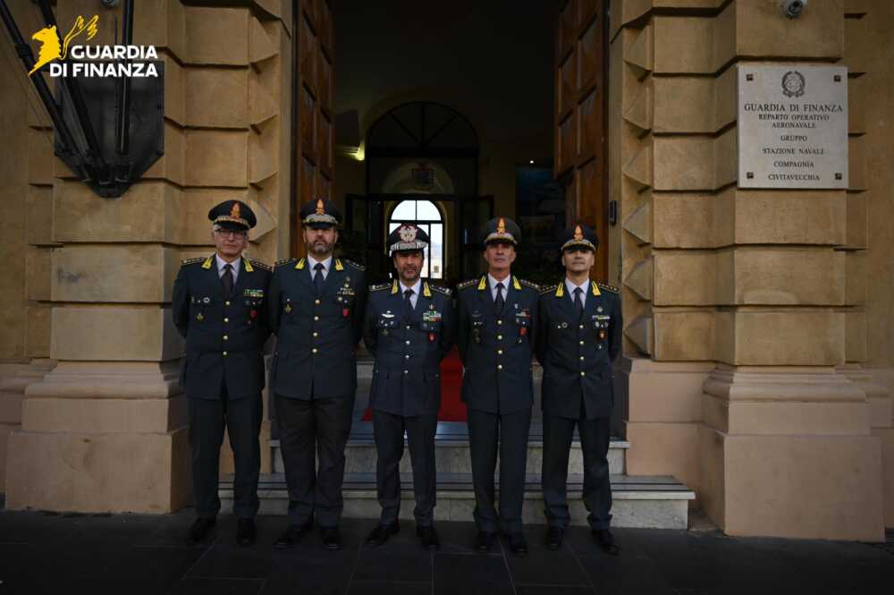 finanza comandante roan civitavecchia finanza comandante roan civitavecchia