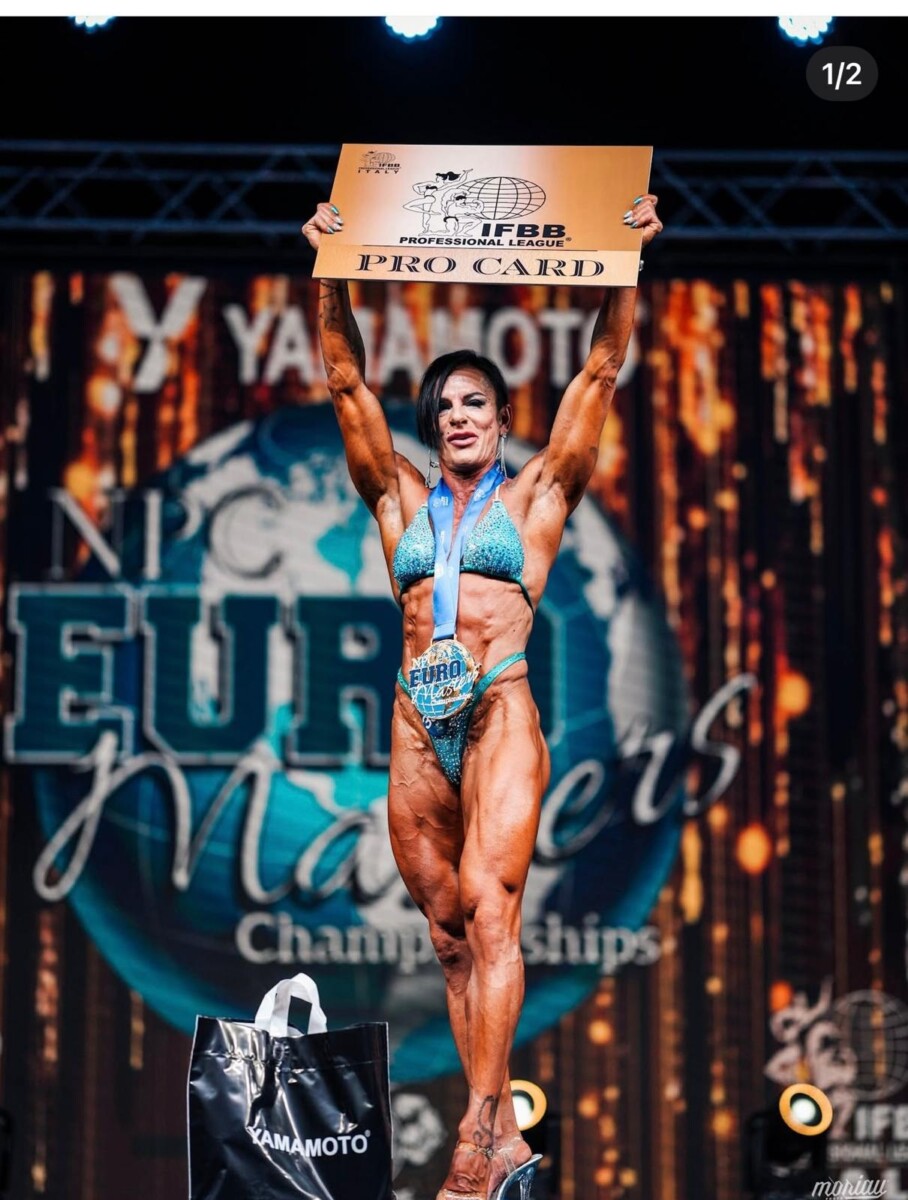 francesca parigiani bodybuilding (2) francesca parigiani bodybuilding (1)