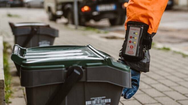 La Gubetti sui rifiuti a Cerveteri: “Nessun fondo perso perché non destinato alla riduzione delle tasse”