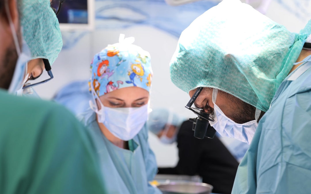 Cuori nuovi per due piccoli cardiopatici operati al Bambin Gesù