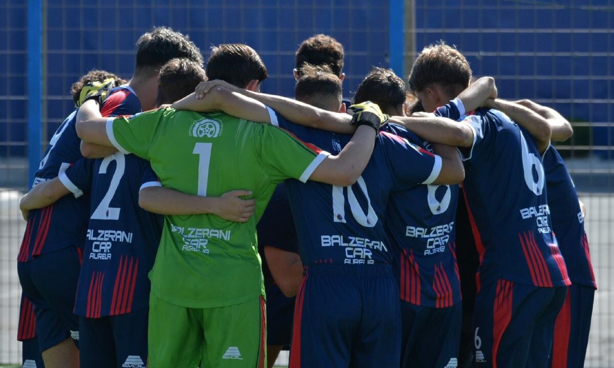 academy_ladispoli abbracci