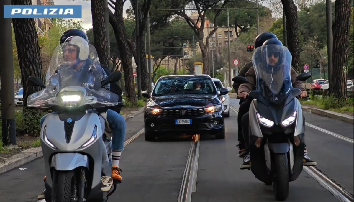 falchi polizia falchi polizia