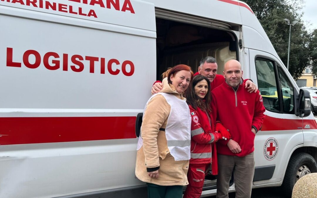 Ondata di solidarietà per la raccolta alimentare di Croce Rossa a Cerveteri