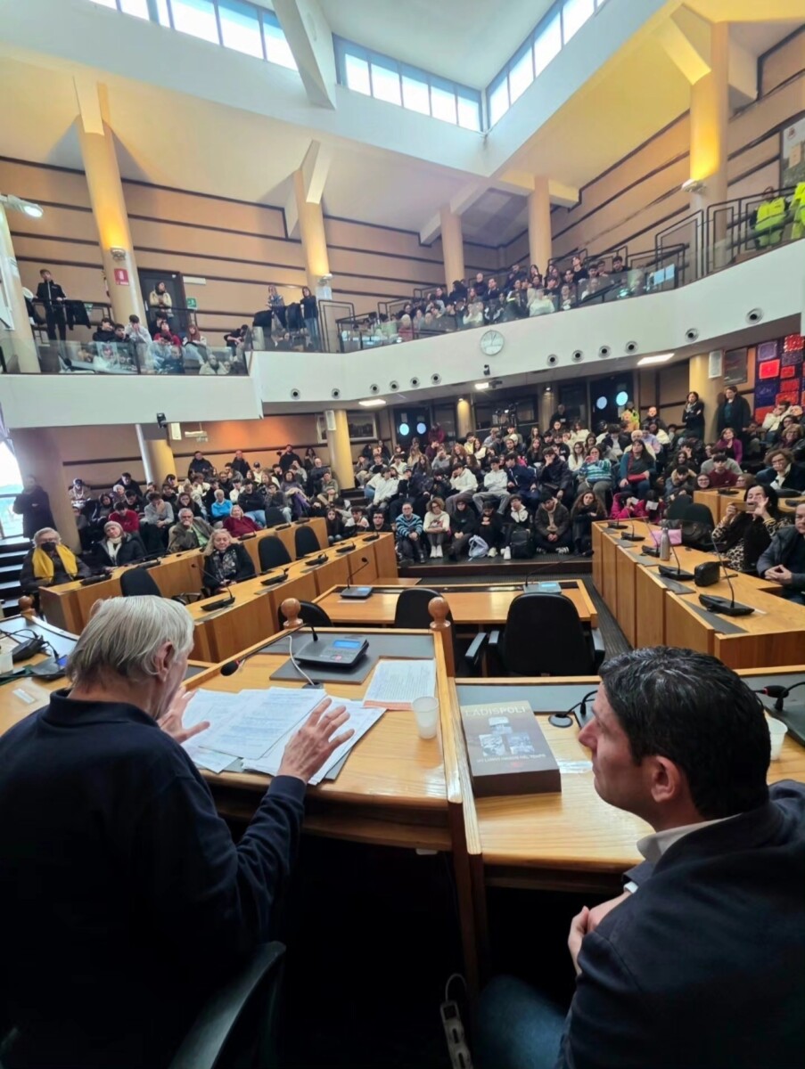 don ciotti studenti ladispoli don ciotti studenti ladispoli