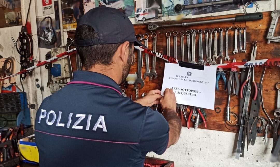 Officina del riciclaggio a Tor Vergata scoperta alla Polizia