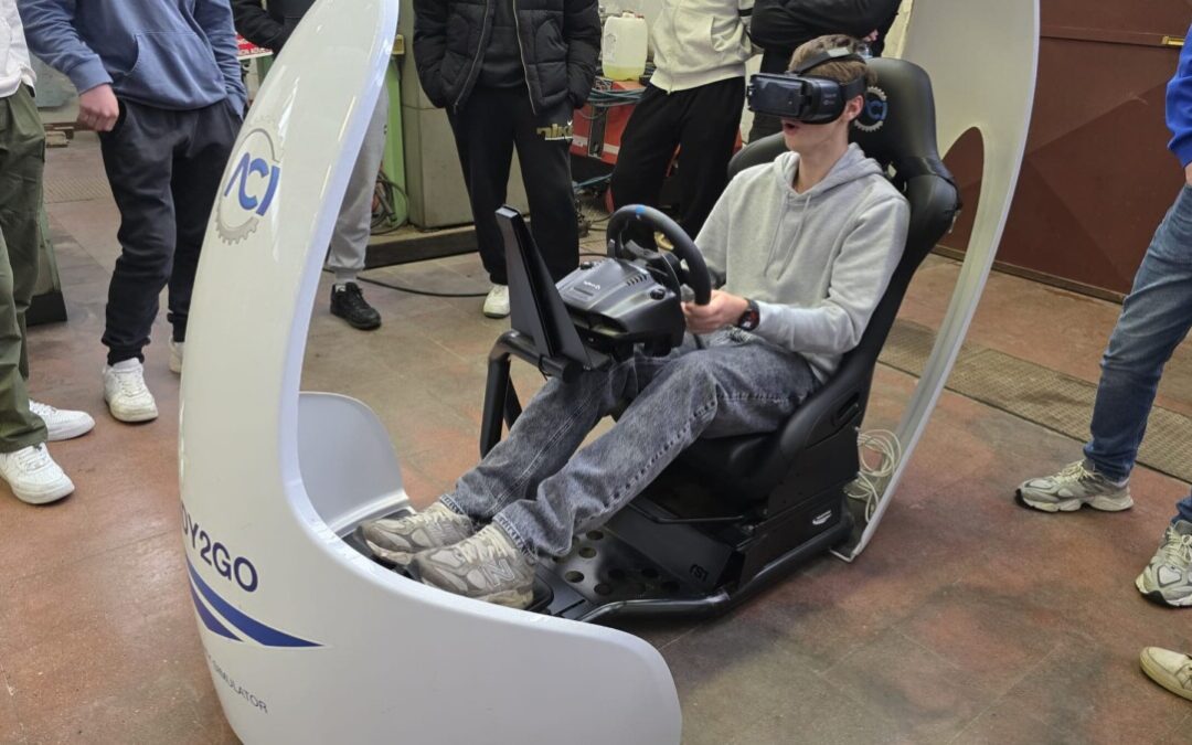 Cna, gli studenti al volante con il simulatore di guida dell’Aci