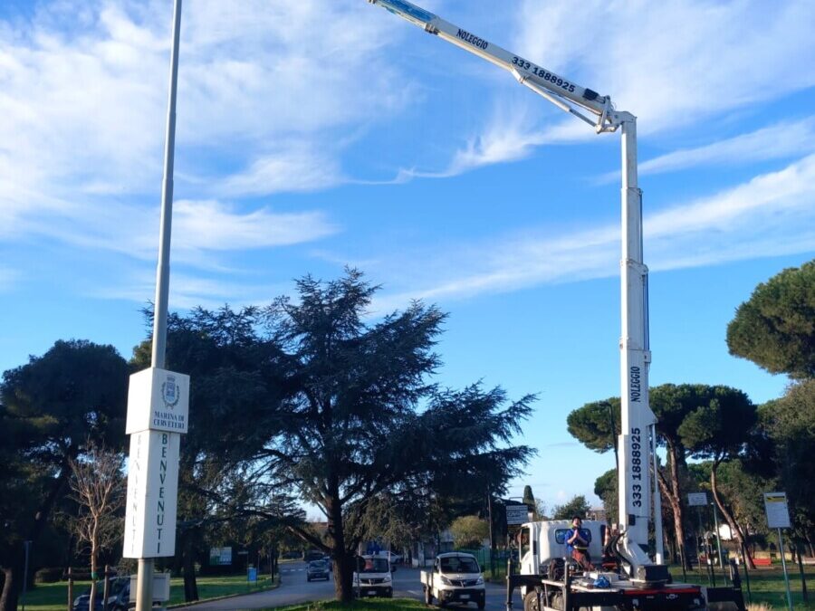 Efficientata la Torre Faro all’ingresso di Cerenova: più luce e un abbattimento dei costi superiore al 50 per cento