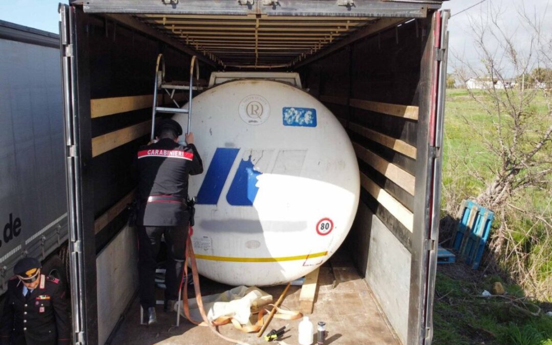 Furti di carburante dall’oleodotto Civitavecchia-Fiumicino a Cerveteri, tre arresti dei Carabinieri