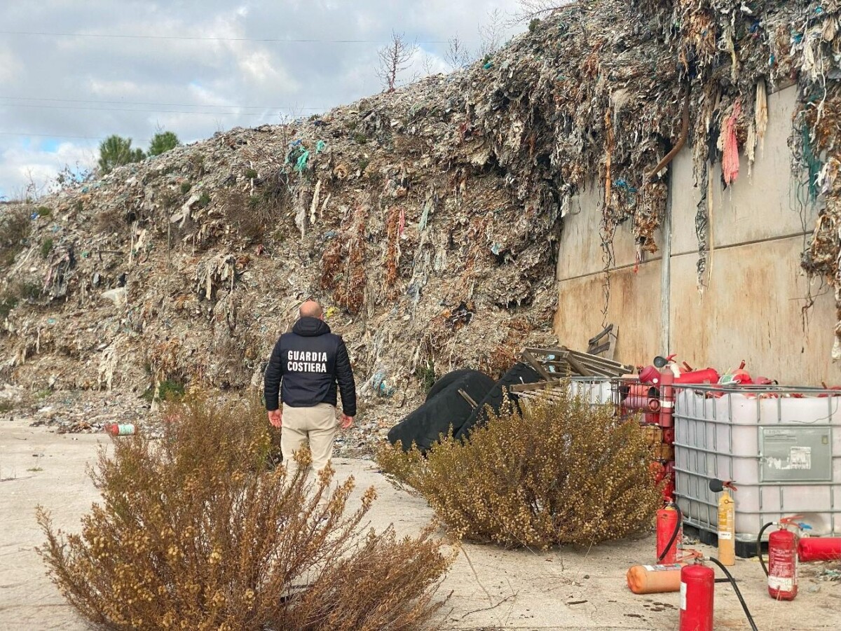 guardia costiera discarica