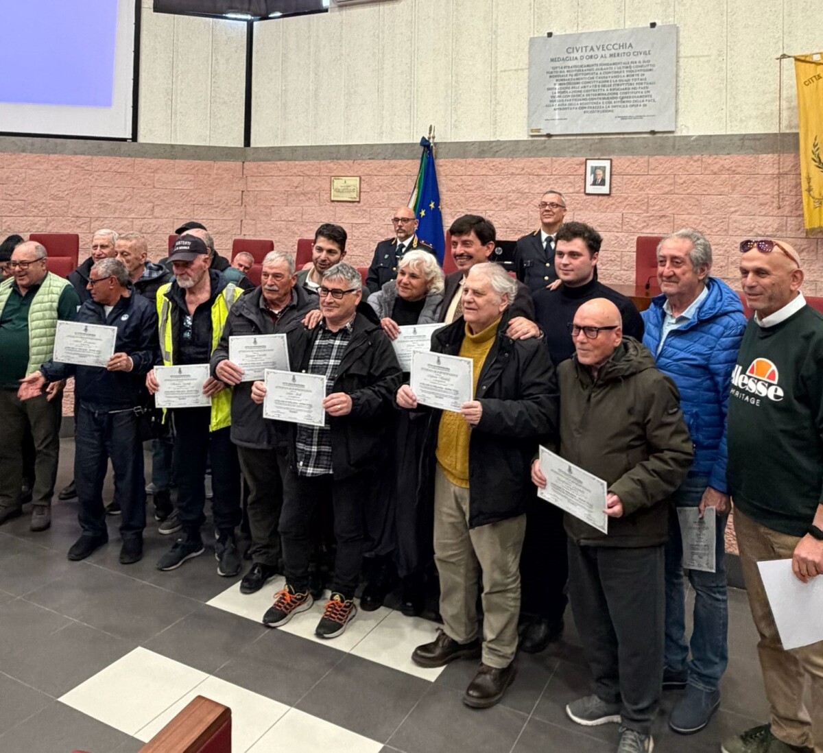 Controllo del territorio consegnati attestati, nomine e giuramento agli addetti al controllo e alla vigilanza ausiliaria