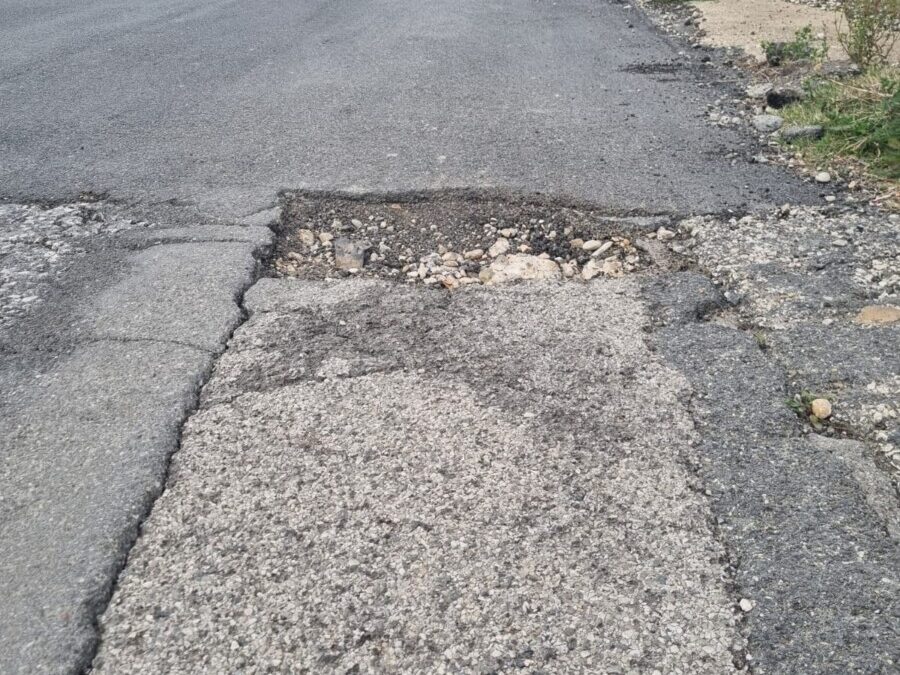 Non c’è pace al Casaletto Rosso: ancora buche