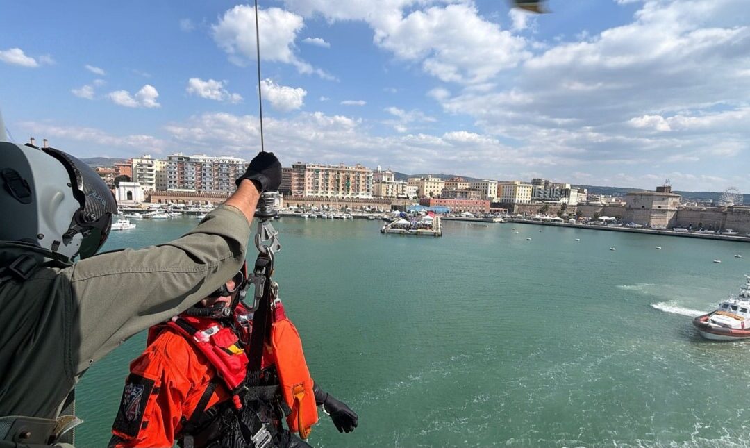 Boat Days a Civitavecchia, esercitazione della Guardia Costiera