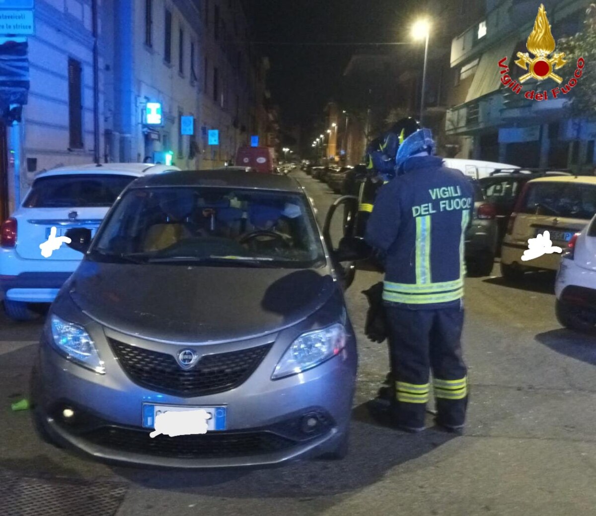 incidente buonarroti civitavecchia vvf vigili fuoco pompieri notte 1
