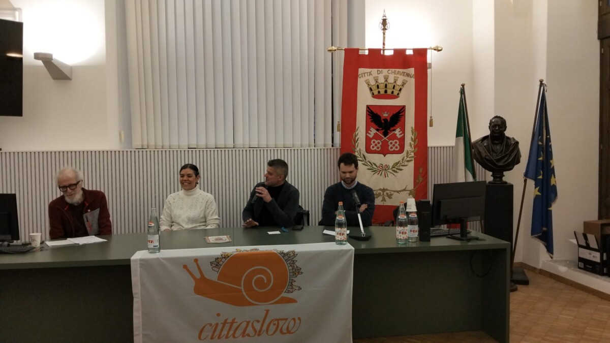 tavolo a Chiavenna cittaslow academy