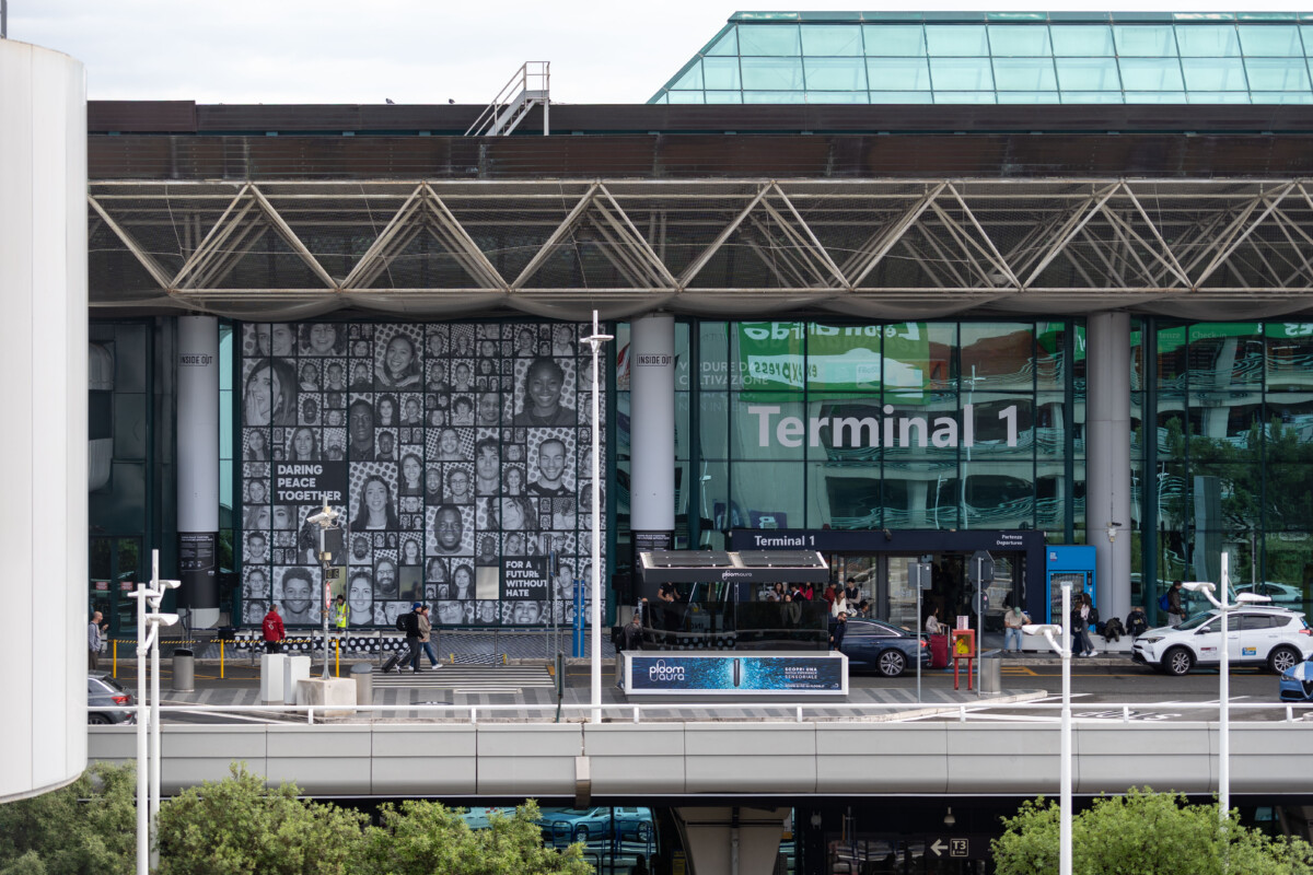 ADR murales pace aeroporto fiumicino terminal t1