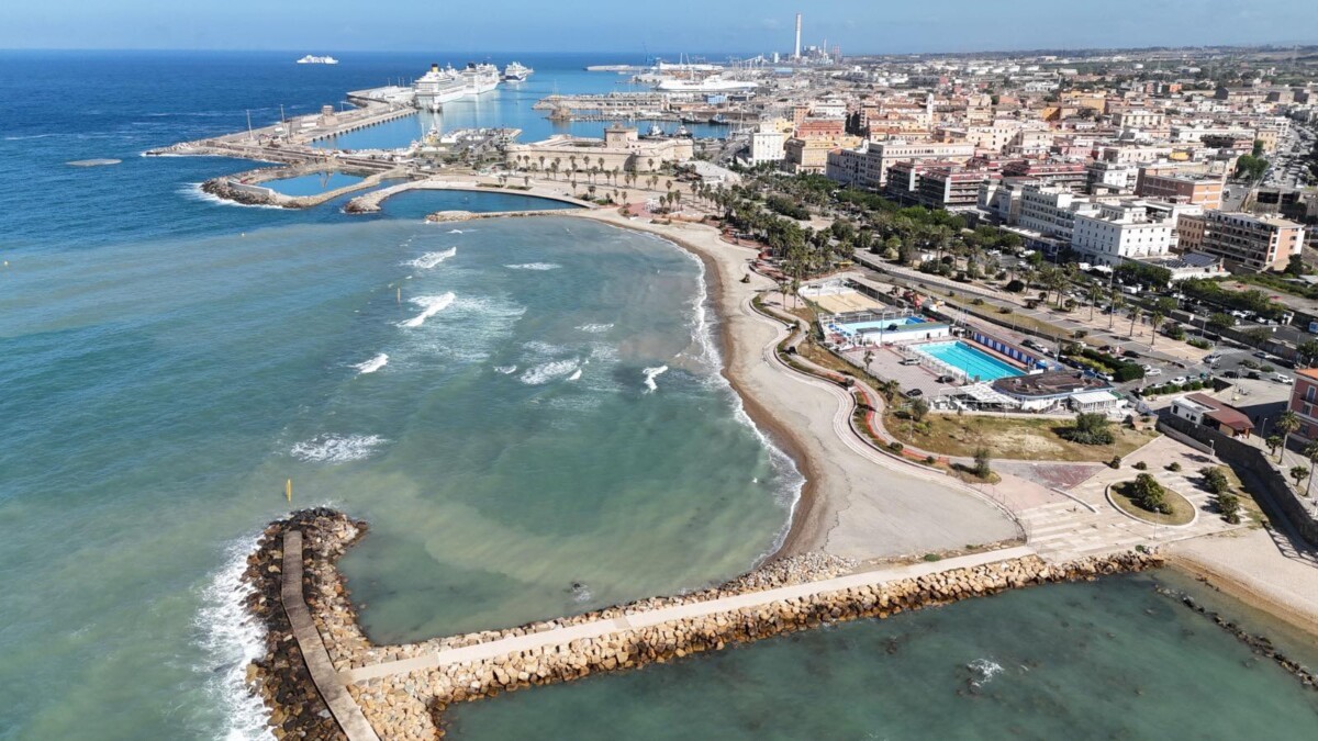 civitavecchia porto pirgo alto