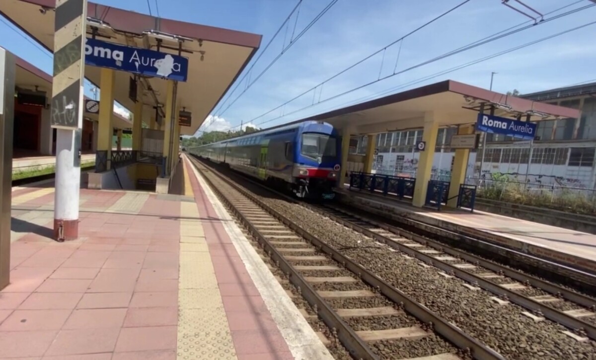 fl5 treni stazione aurelia 1 fl5 treni stazione aurelia 1