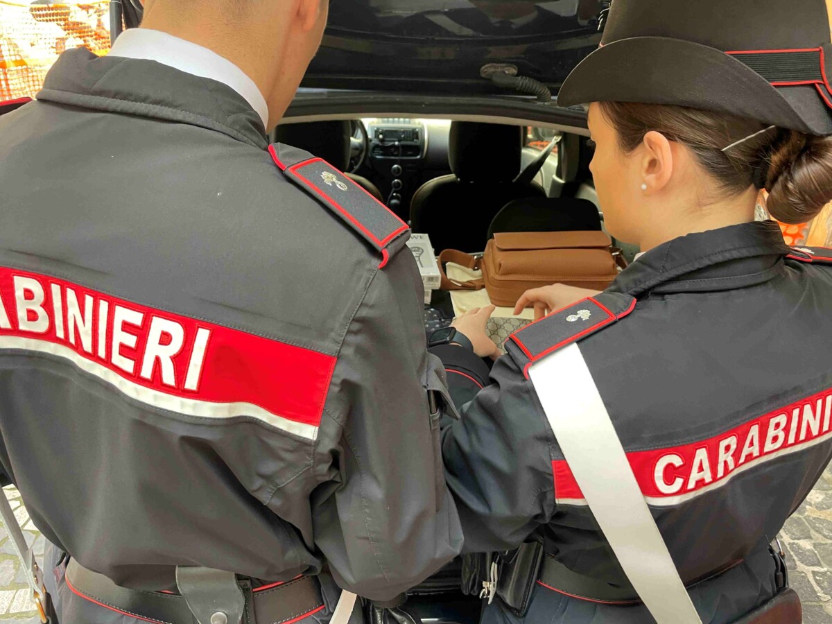 portafogli Carabinieri