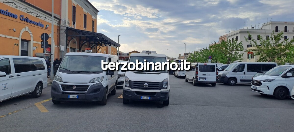 taxi protesta stazione civitavecchia (22)