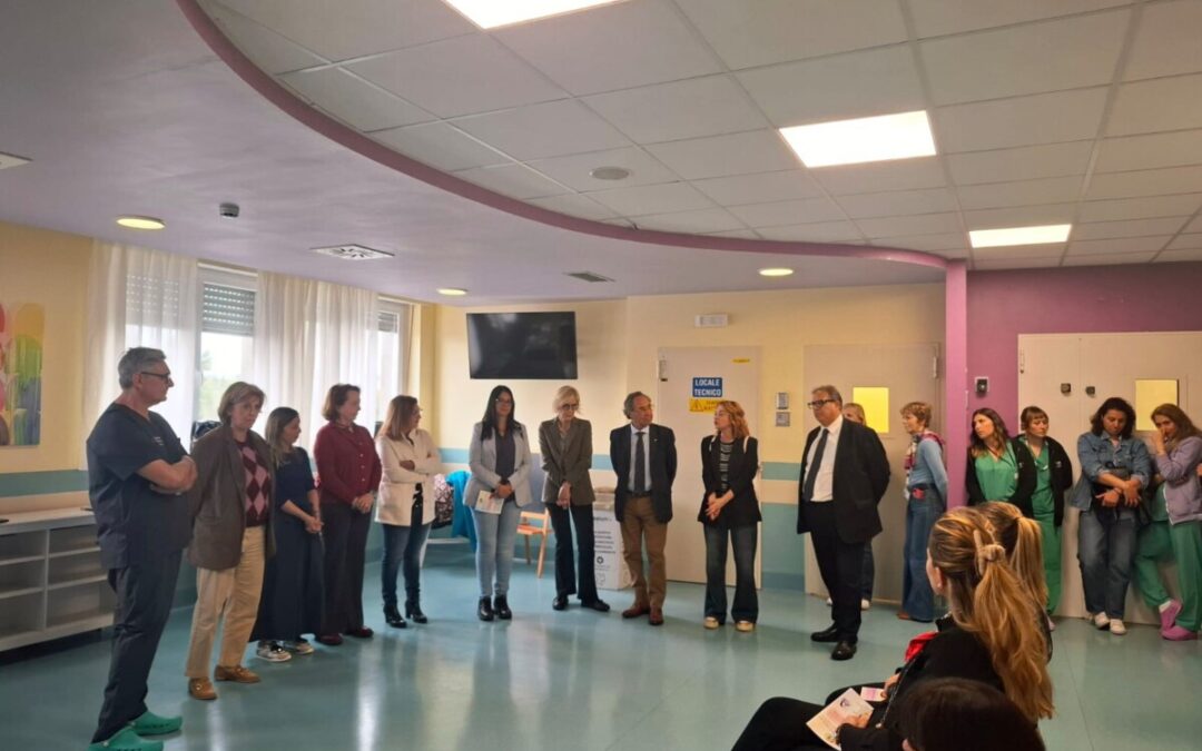 “Mamme a casa”, assistenza ostetrica e multidisciplinare domiciliare della Asl Roma 4 per il post-dimissioni