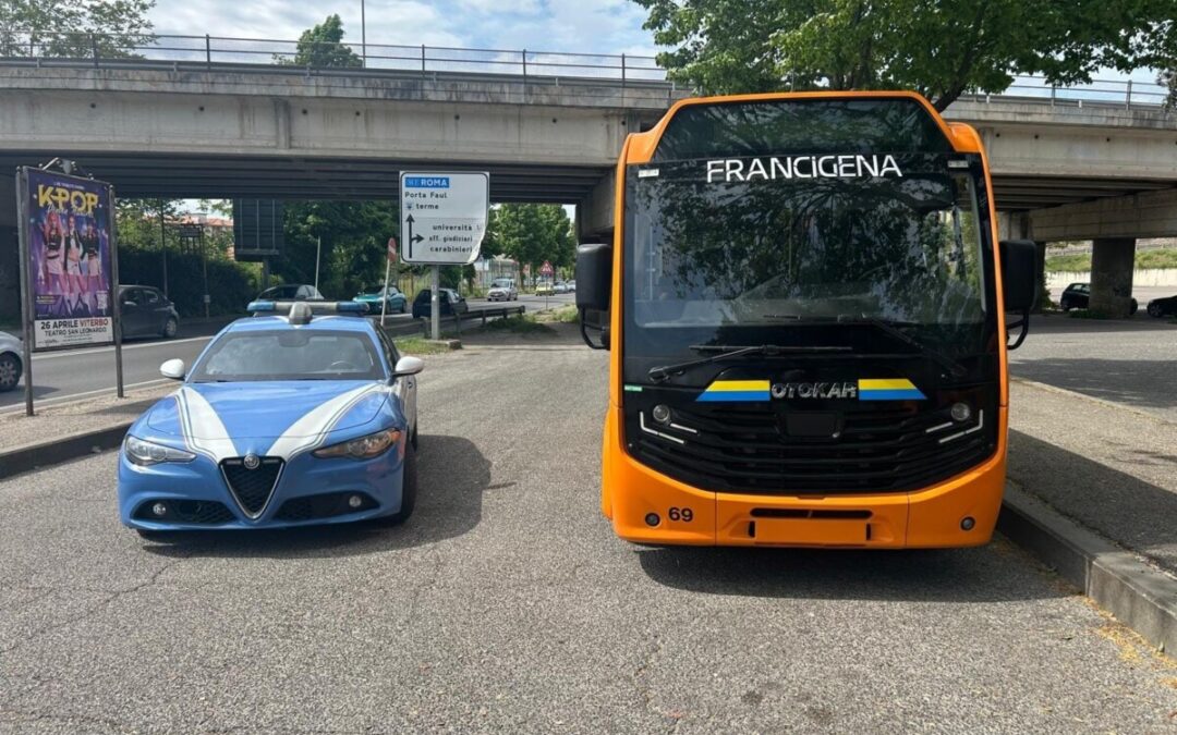 Violenza sessuale sul bus, la Polizia arresta un 68enne a Viterbo