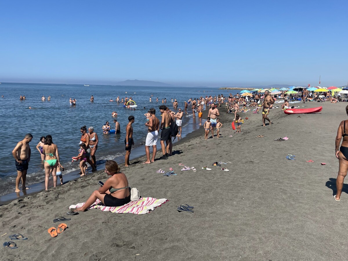 spiaggia montalto