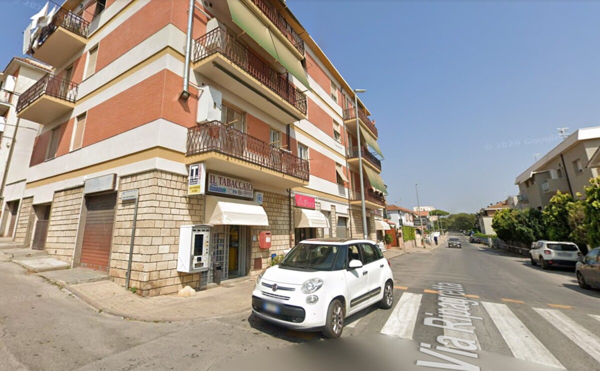 tabaccaio tarquinia via rigaparetta