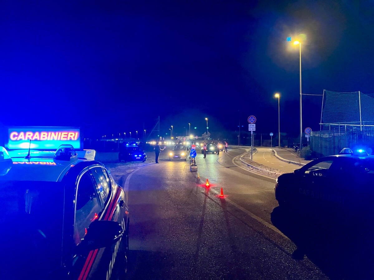 OSTIA - I Controlli dei Carabinieri fregene (2)