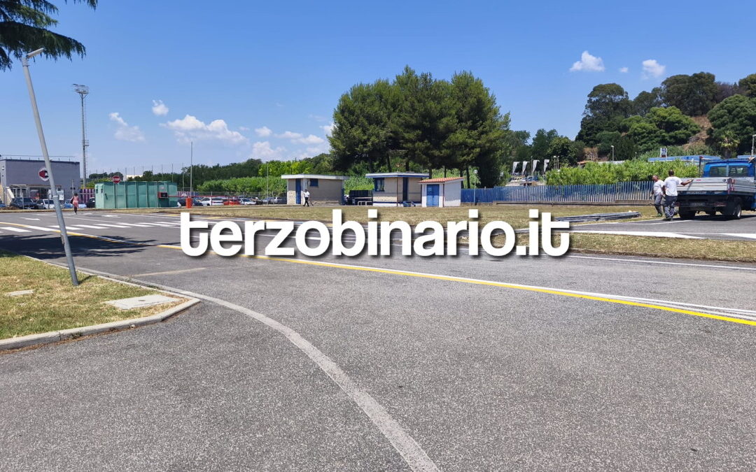 Casa di Comunità a Ladispoli, auto fuori dal parcheggio nel pre-inaugurazione
